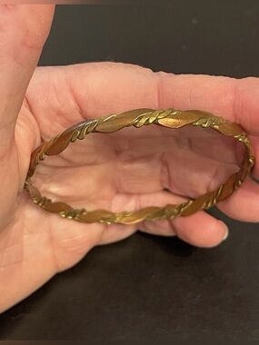 VINTAGE OLD MEXICO TWISTED COPPER & BRASS 3” DIAMETER BANGLE BRACELET - HEALING!
